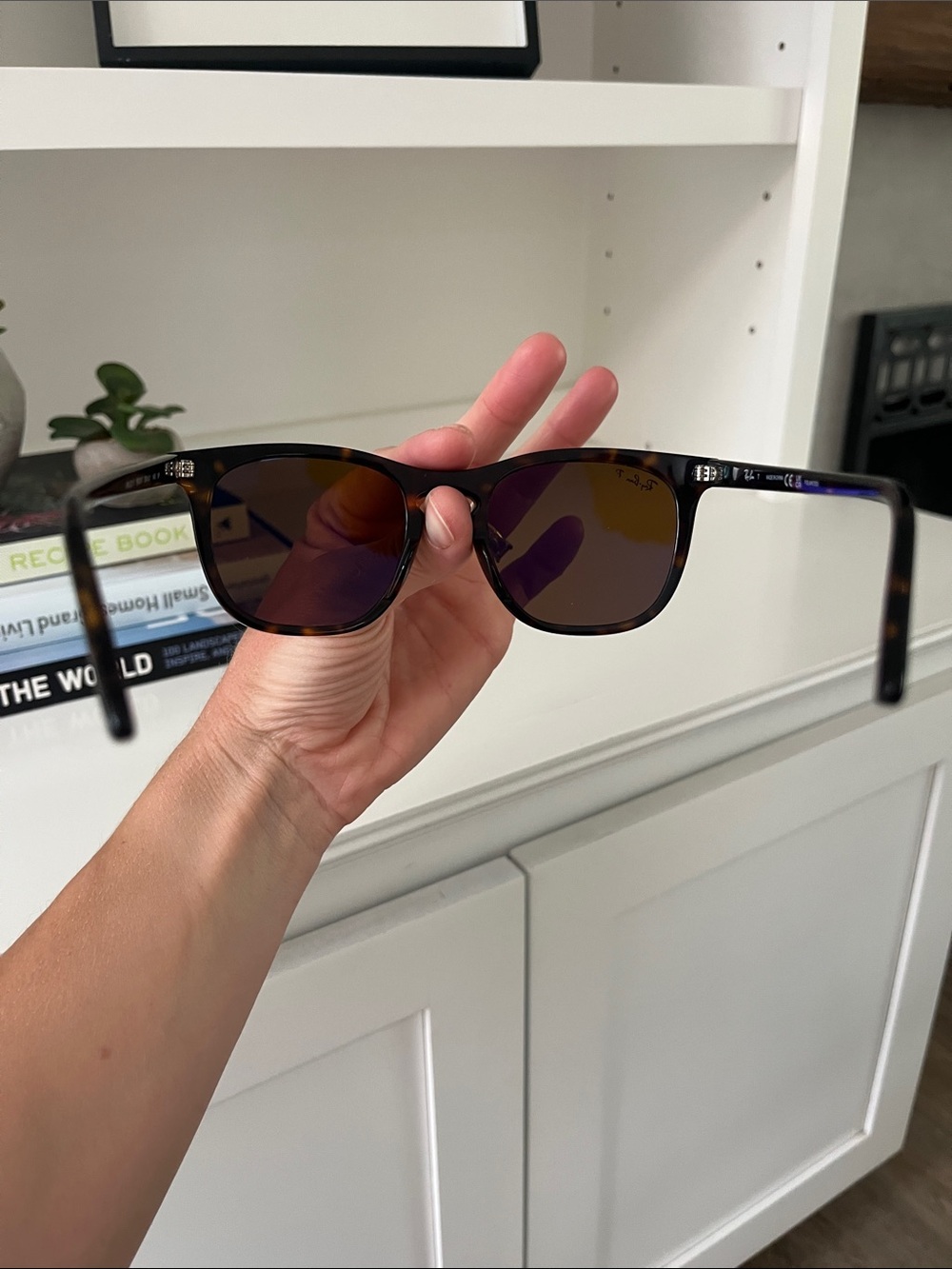 Ray-Ban Tortoiseshell Sunglasses with Brown Lenses - Picture 3 of 4